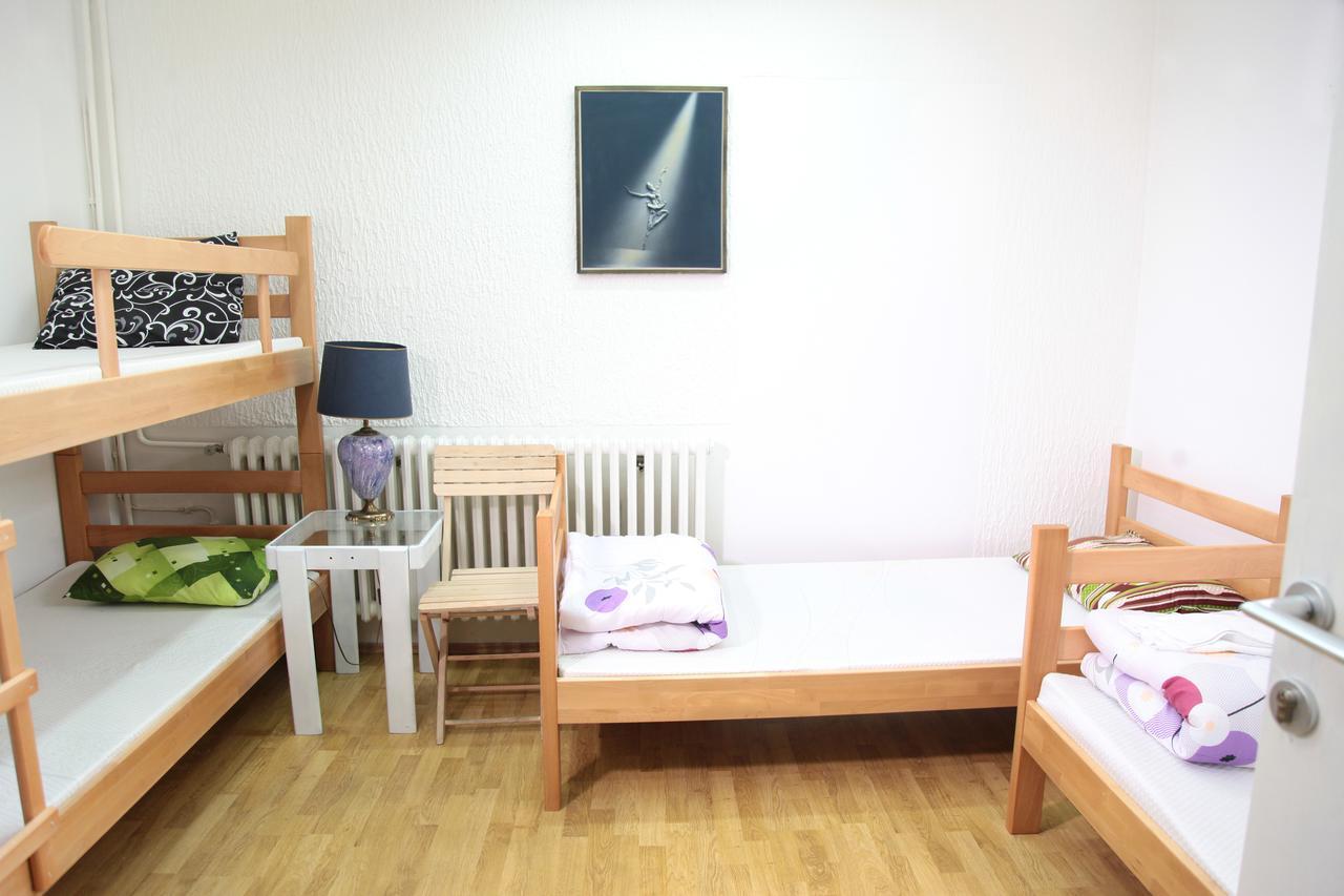 Hostel Jellostone Belgrade Exterior photo