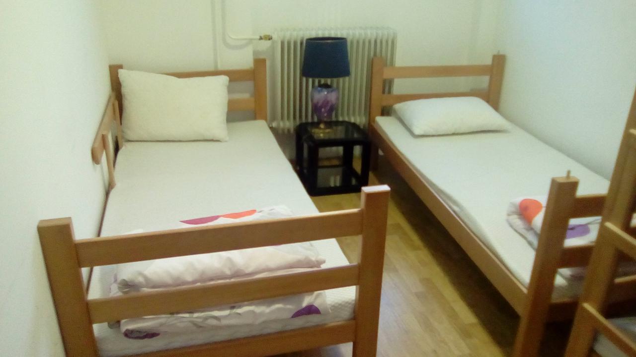 Hostel Jellostone Belgrade Exterior photo